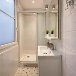 Spacieux Appartement Au 13Eme